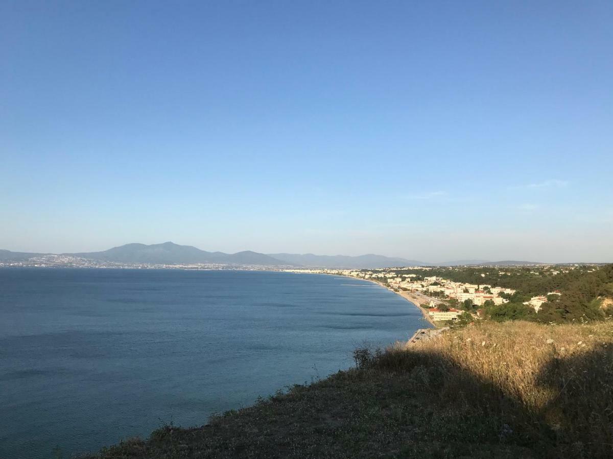 Апартаменти Aegean Studio By The Sea Peraia  Екстер'єр фото